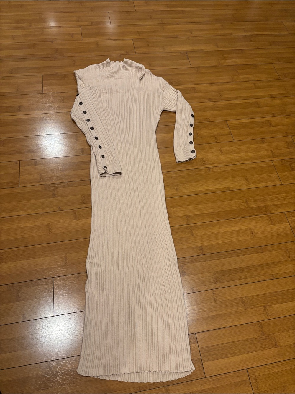 NAADAM Cream Ribbed Maxi Dress with Button-Sleeve Detail